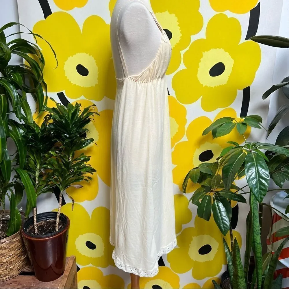 Dreamy Bohemian 1970s Pale Yellow Ribbed Knit Lace Trim Nightgown Lingerie - Picture 3 of 9